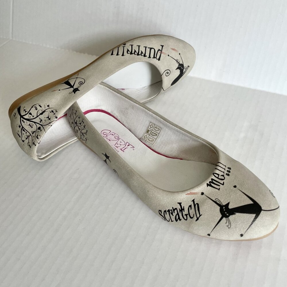 Goby Black Cat Graphics Ballerina Flats Slip On Shoes Size 8 Cream Ivory